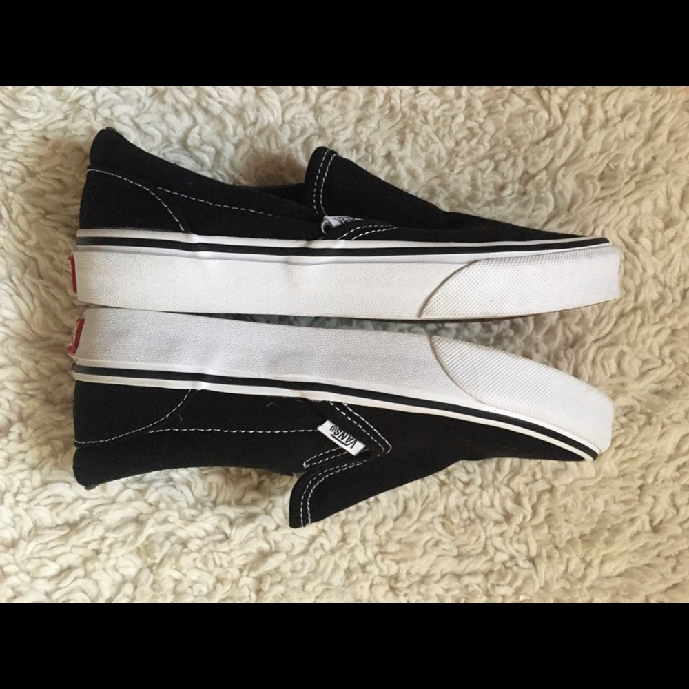 Vans - Picture 7 of 8